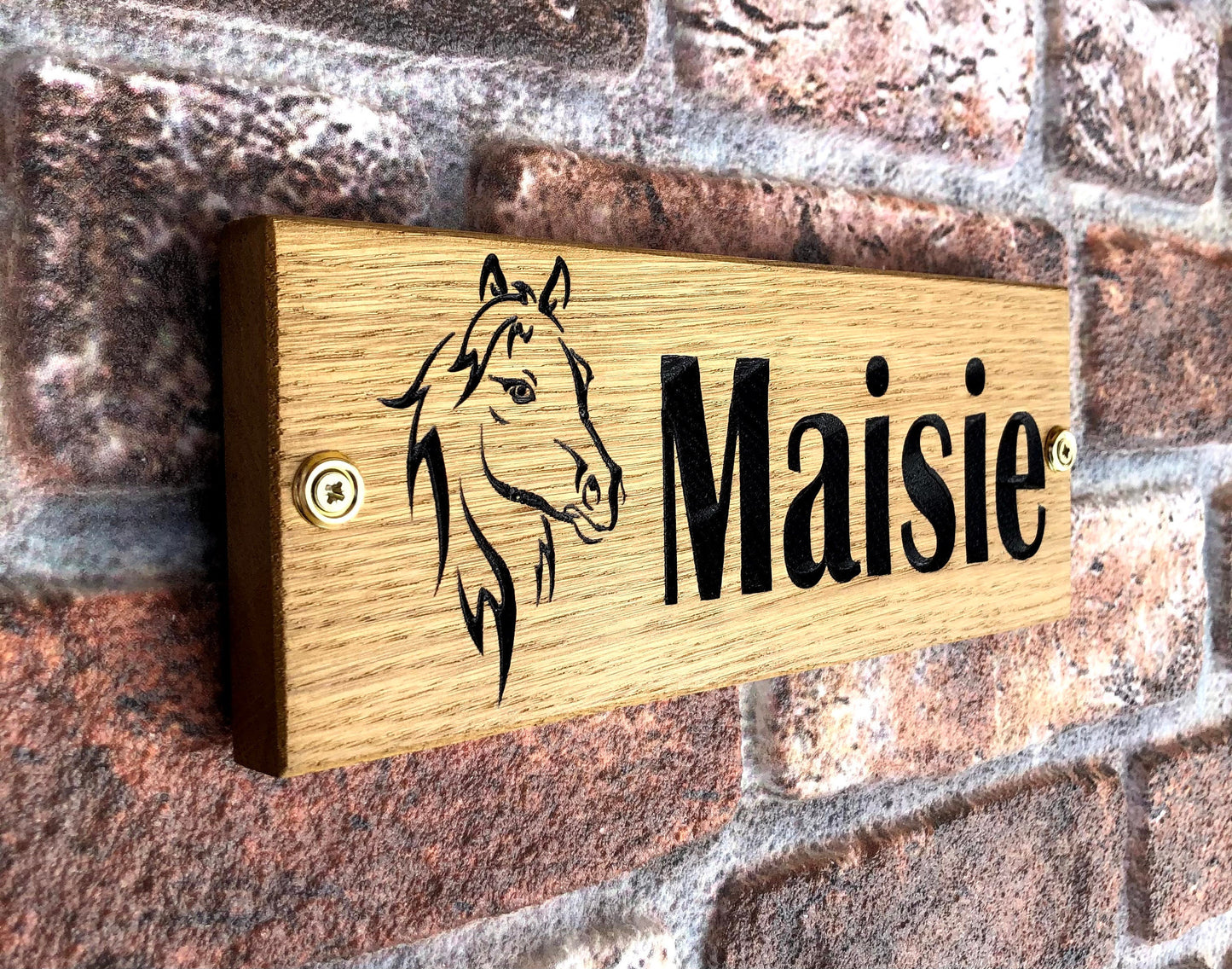 Personalised Horse Stable/Stall Name Sign - with Horse Head - Britannic Bold - OAK