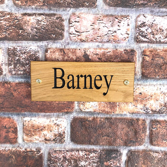 Personalised Horse Stable/Stall Name Sign - Times New Roman - OAK